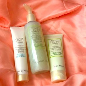 Mary Kay Satin Hands